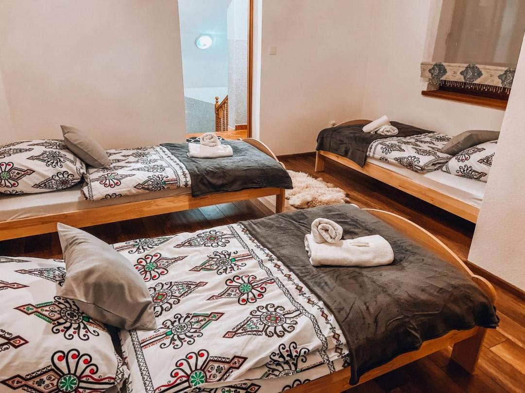 פורונין Apartament U Jarosza מראה חיצוני תמונה